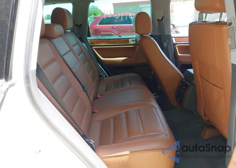 2004 Volkswagen Touareg V8 from USA, damaged, VIN WVGCM77L94D072691